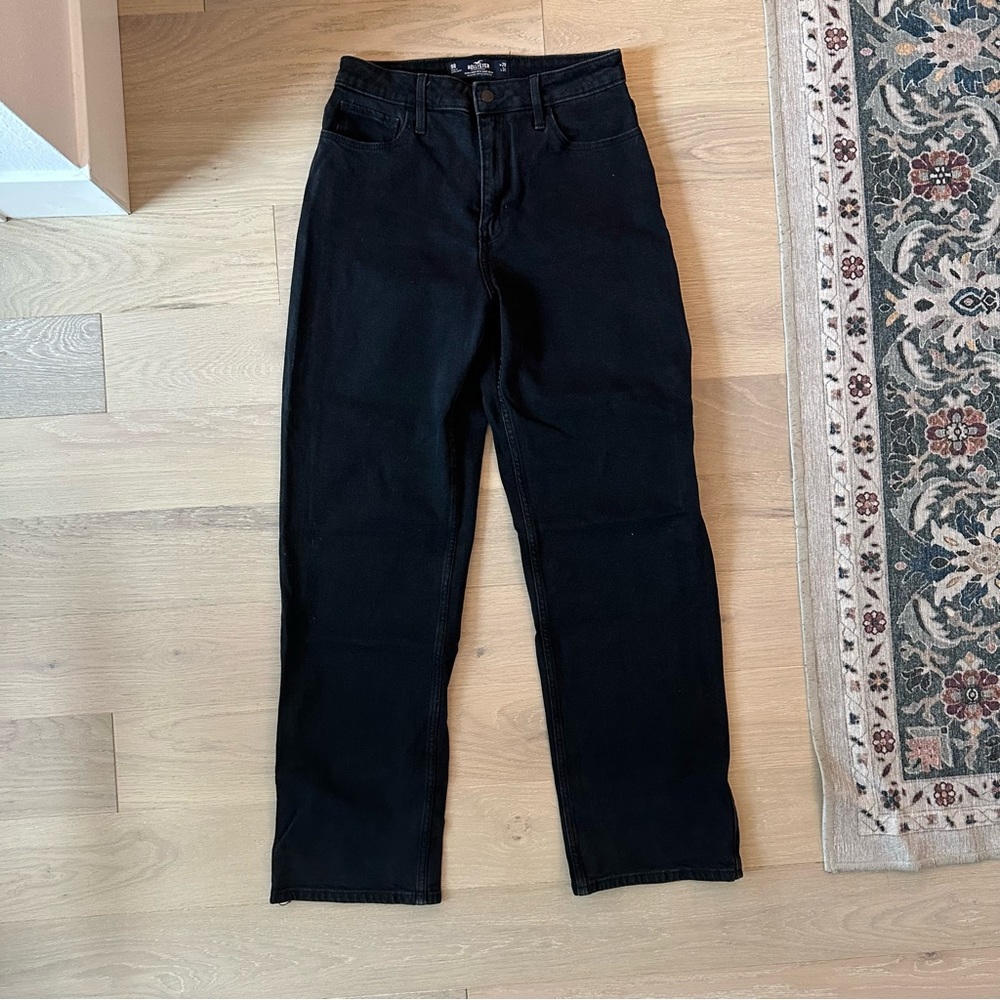 Hollister Size 9R/29 Black Ultra High Rise Dad Jean